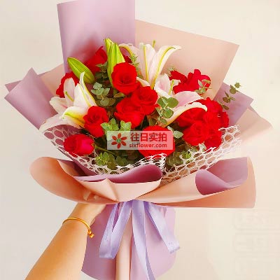 绥化18朵红玫瑰百合，真情相守一生